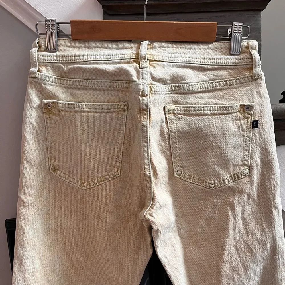 Pilcro Anthropologie Sun Washed Mustard Slim Boyfriend Jeans sz 25